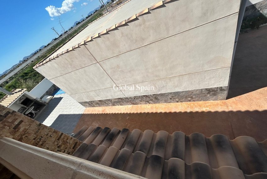 Resale - VILLA -
LOS ALCÁZARES - Las Lomas Del Rame-bahía Bella