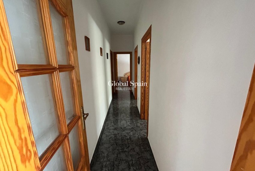 Resale - VILLA -
LOS ALCÁZARES - Las Lomas Del Rame-bahía Bella