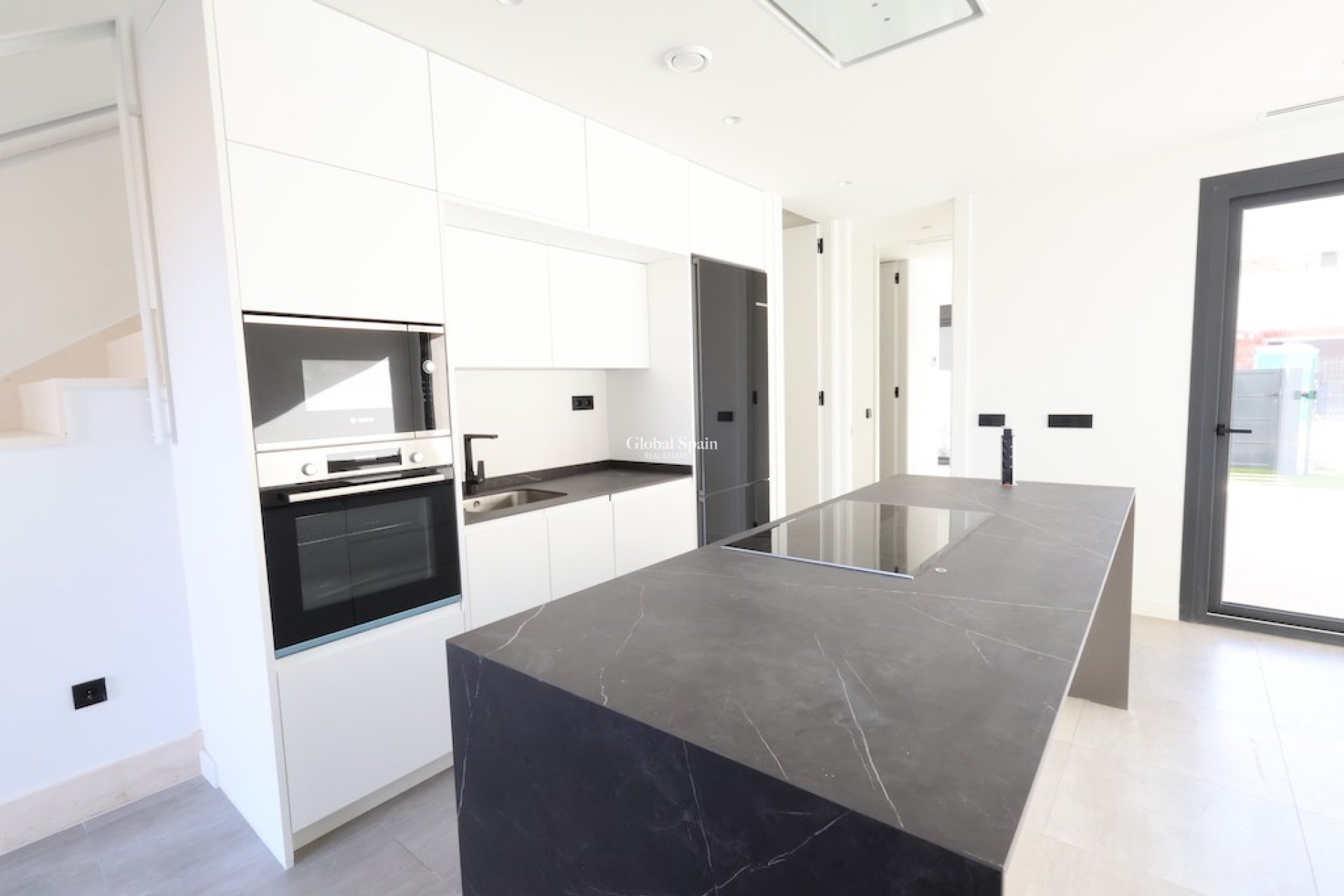 Resale - Villa -
LOS ALCÁZARES