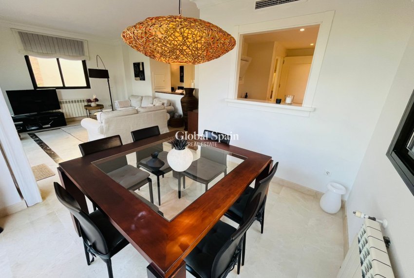 Resale - VILLA -
LOS ALCÁZARES