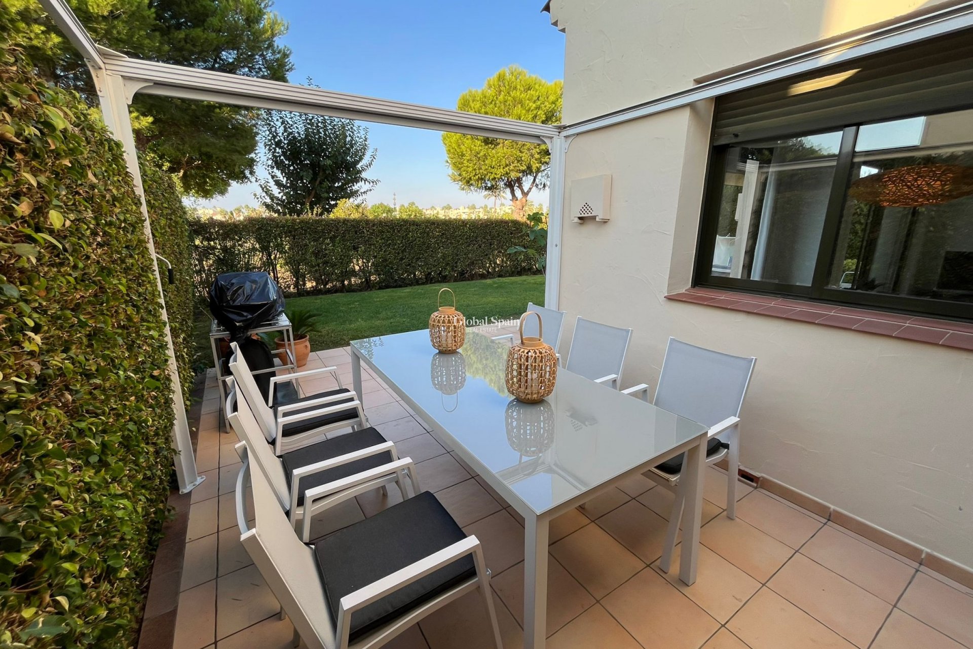 Resale - VILLA -
LOS ALCÁZARES