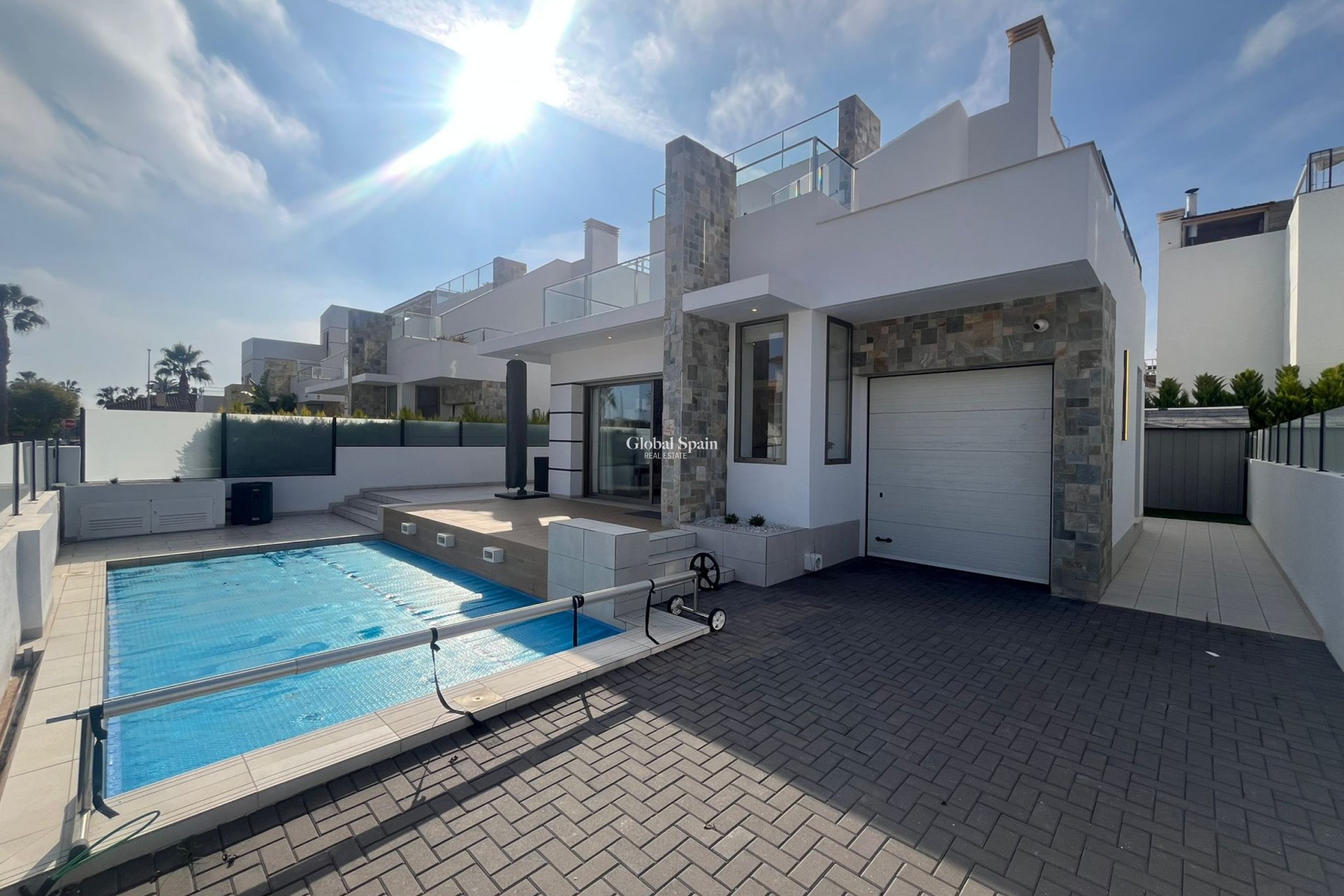 Resale - VILLA -
LOS ALCÁZARES