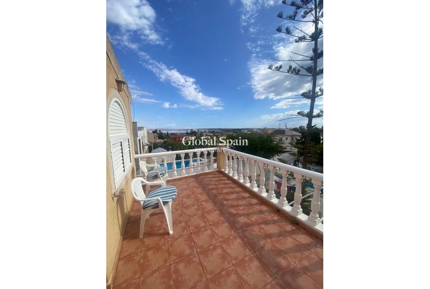 Resale - VILLA -
LOS BALCONES - LOS ALTOS - Costa Blanca