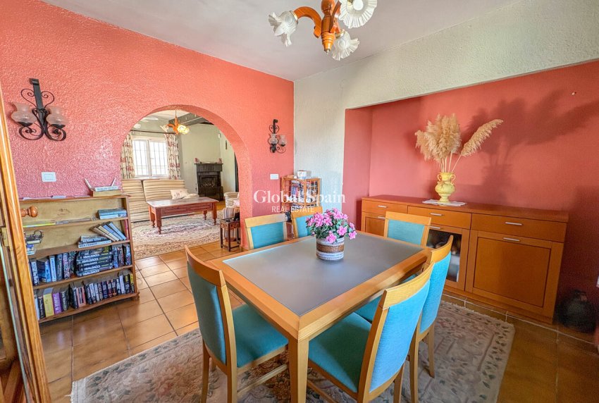 Resale - VILLA -
LOS BALCONES - LOS ALTOS - Costa Blanca