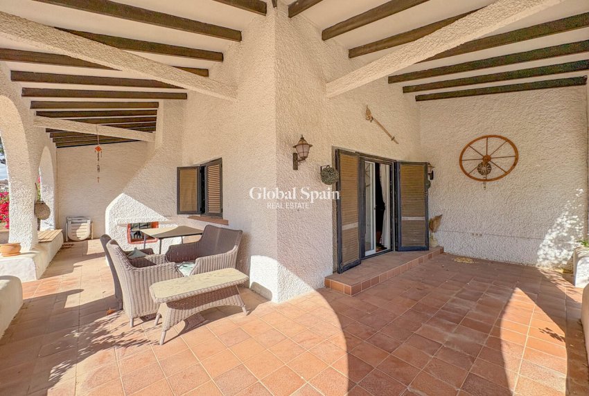 Resale - VILLA -
LOS BALCONES - LOS ALTOS - Costa Blanca