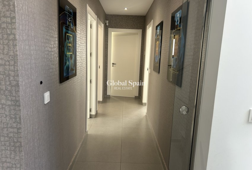 Resale - VILLA -
LOS BALCONES - LOS ALTOS - Costa Blanca