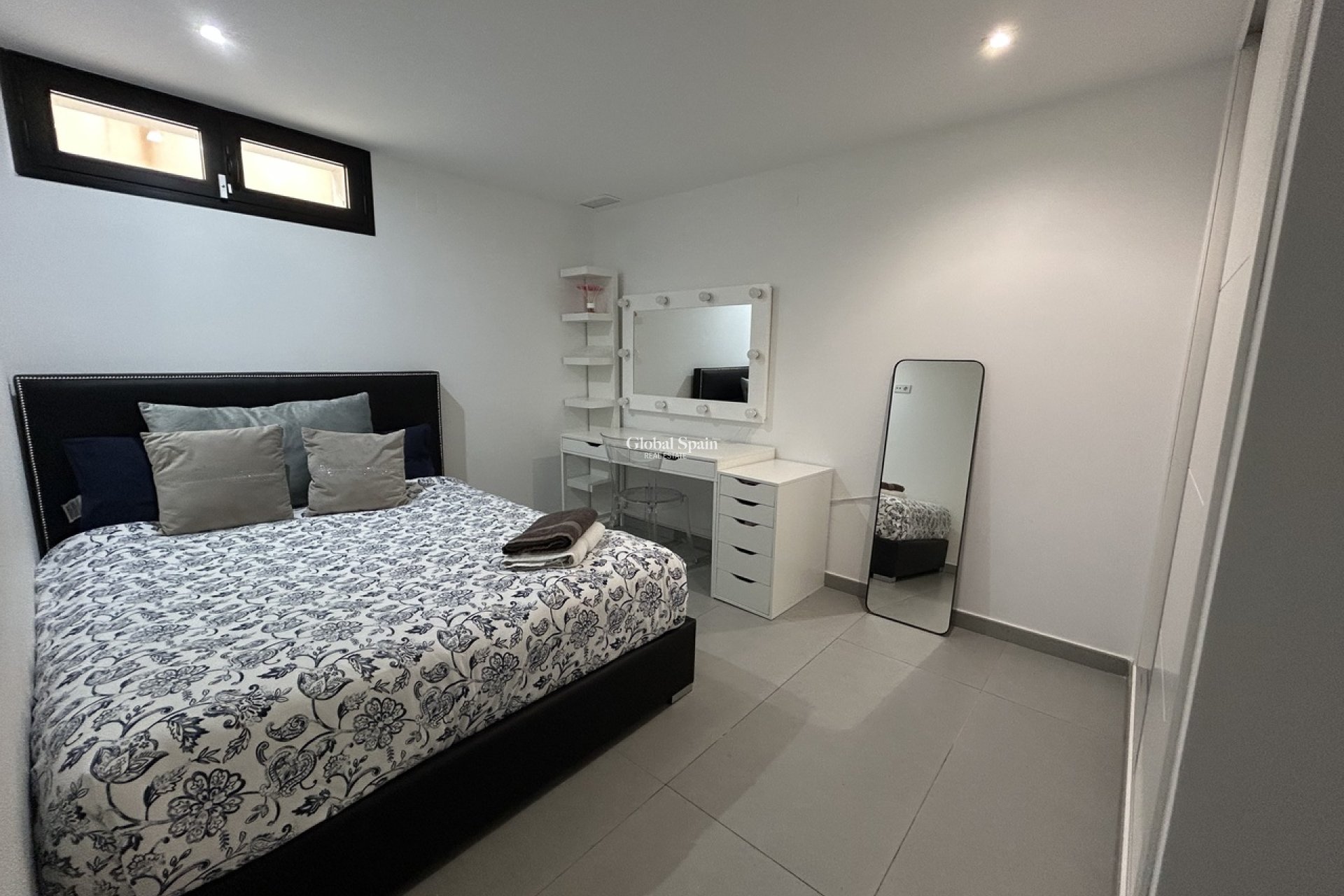 Resale - VILLA -
LOS BALCONES - LOS ALTOS - Costa Blanca