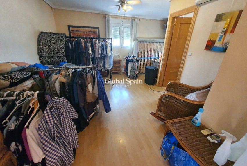 Resale - VILLA -
LOS BALCONES - LOS ALTOS - Costa Blanca