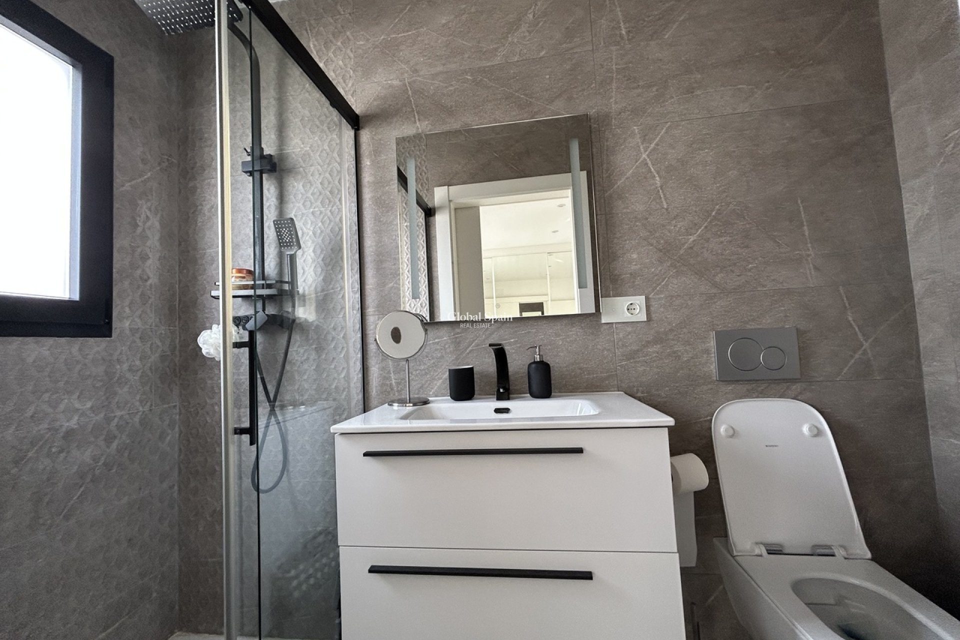 Resale - VILLA -
LOS BALCONES - LOS ALTOS - Costa Blanca