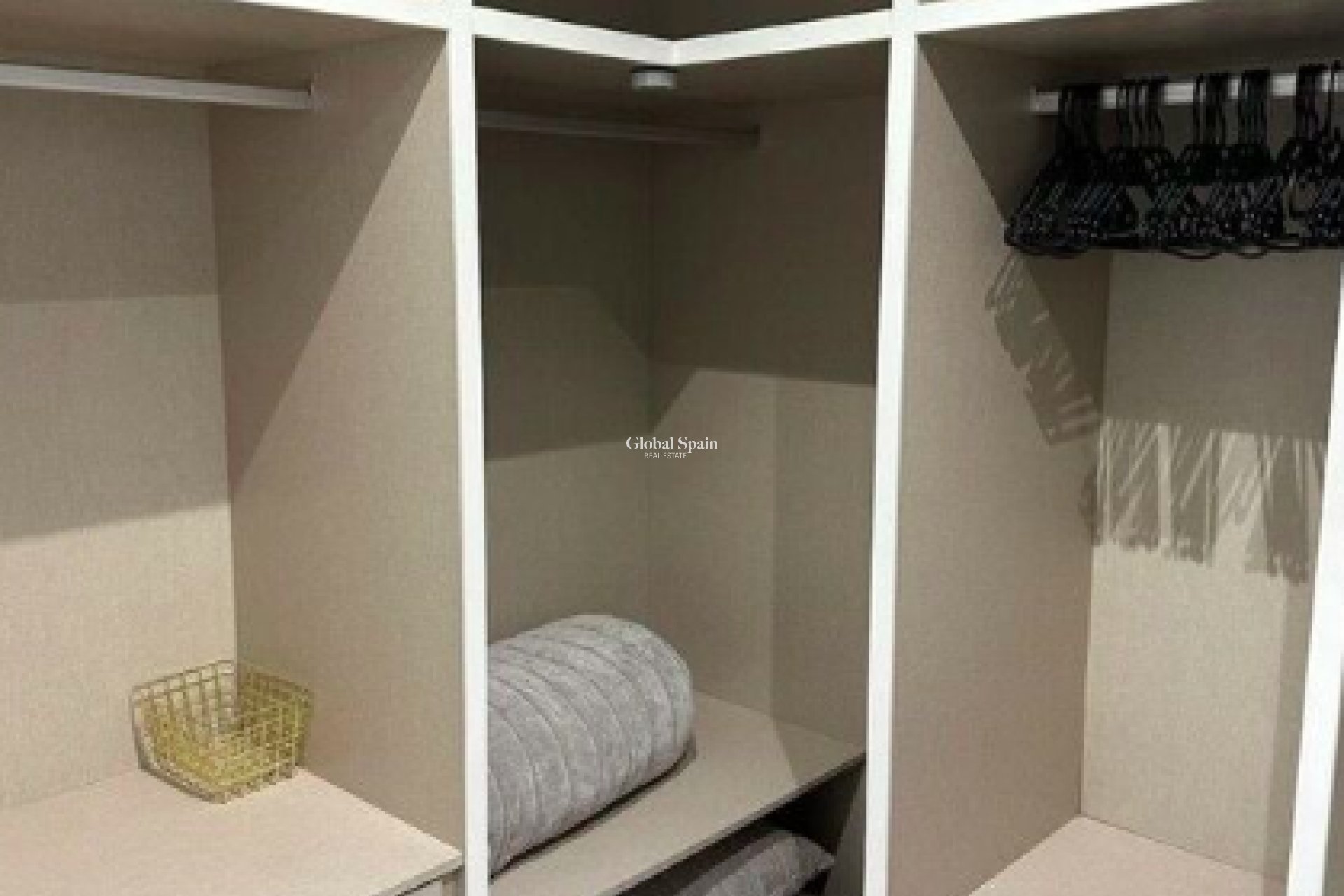 Resale - VILLA -
LOS BALCONES - LOS ALTOS - Costa Blanca