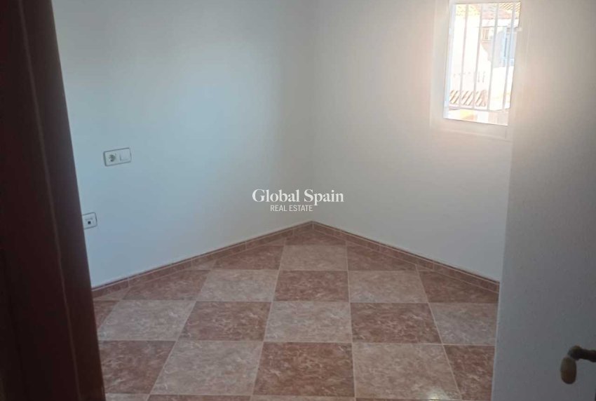 Resale - VILLA -
LOS BALCONES - LOS ALTOS - Costa Blanca