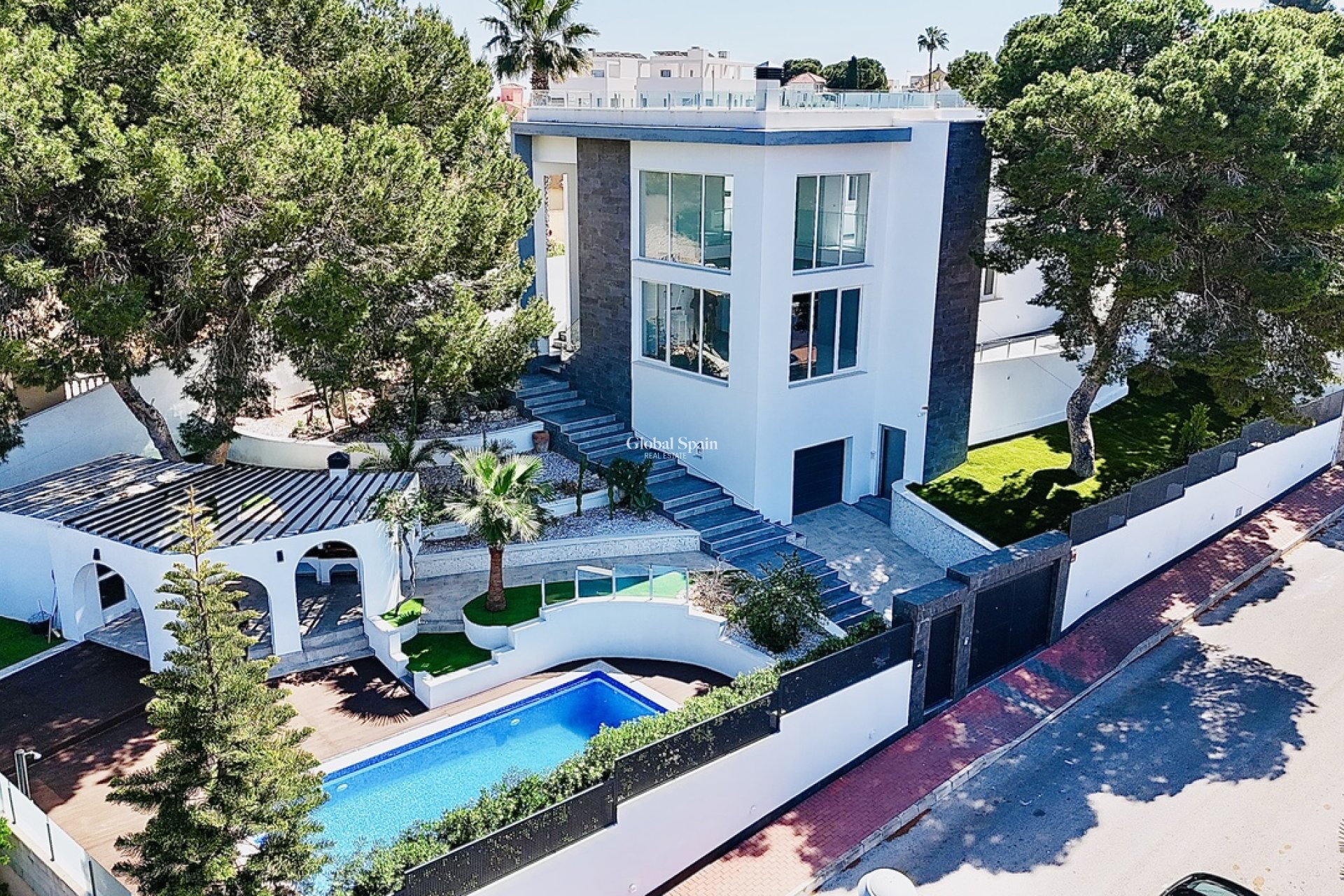 Resale - VILLA -
LOS BALCONES - LOS ALTOS - Costa Blanca