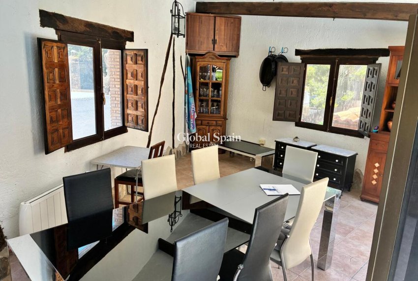 Resale - VILLA -
LOS BALCONES - LOS ALTOS - Costa Blanca