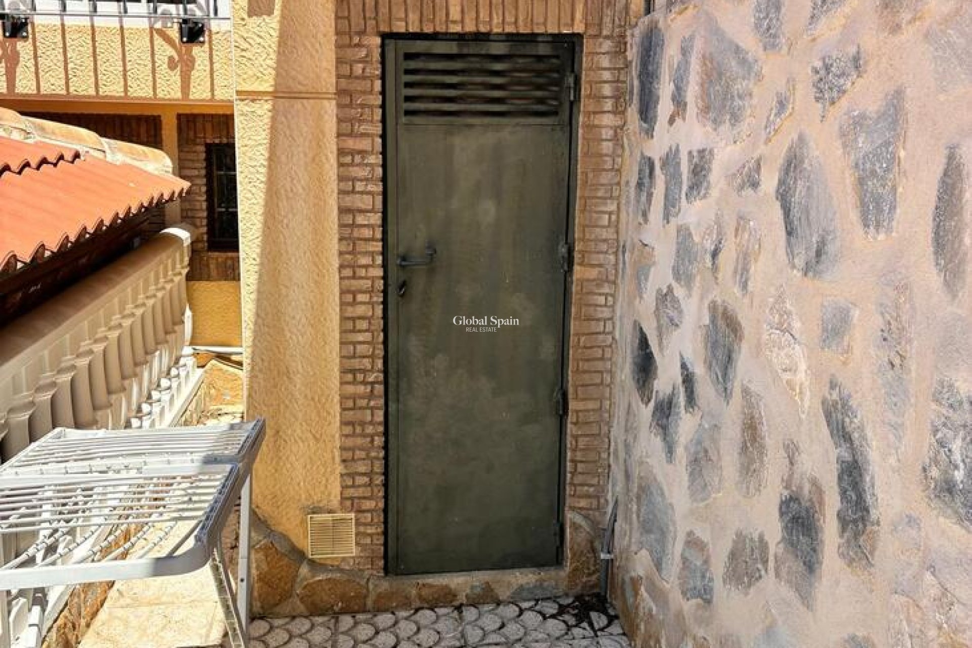 Resale - VILLA -
LOS BALCONES - LOS ALTOS - Costa Blanca