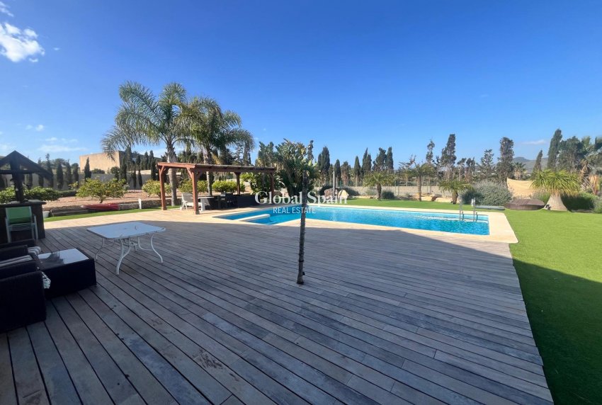 Resale - VILLA -
LOS BELONES - Inland