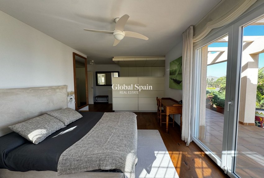 Resale - VILLA -
LOS BELONES - Inland