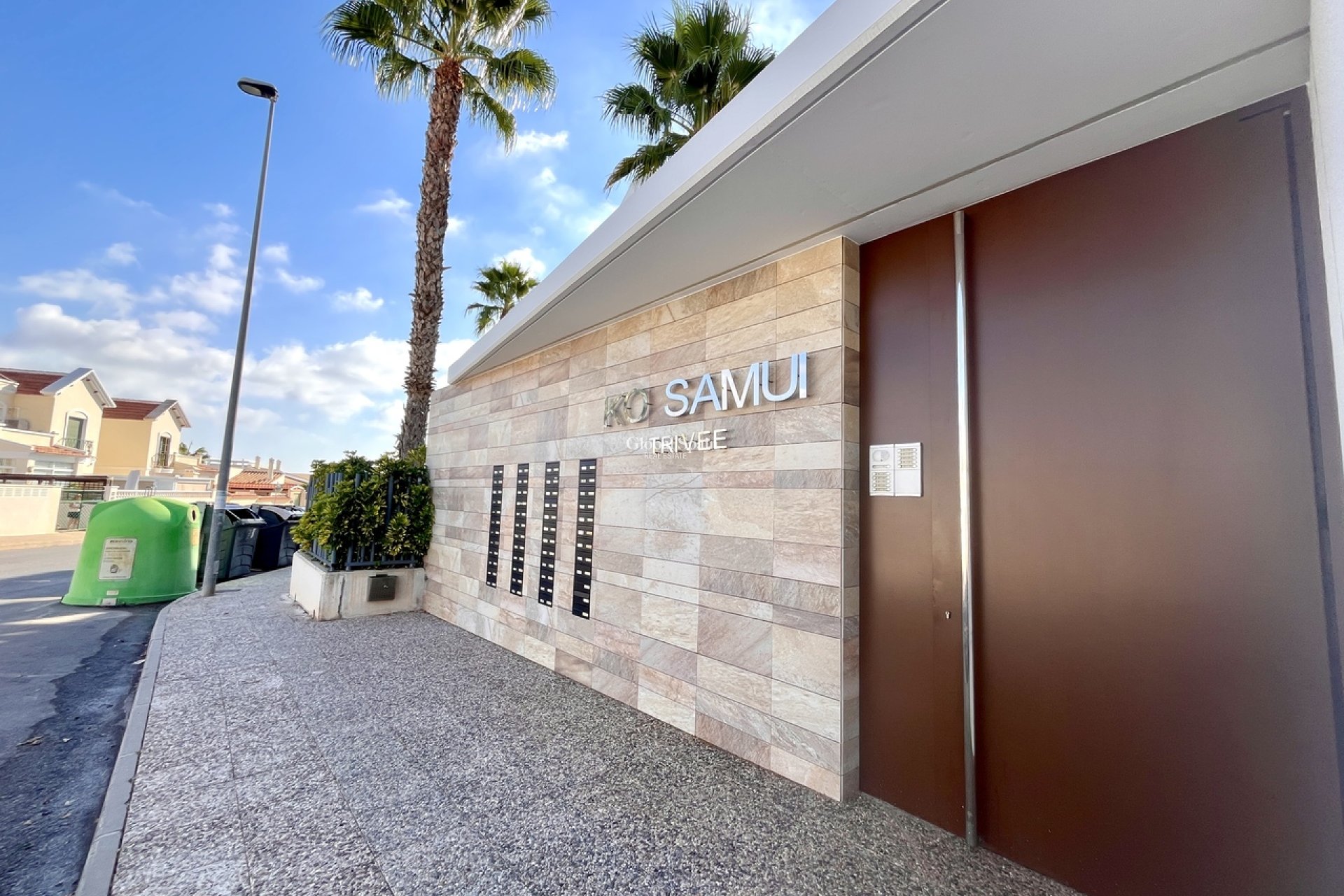 Resale - VILLA -
LOS DOLSES - Inland