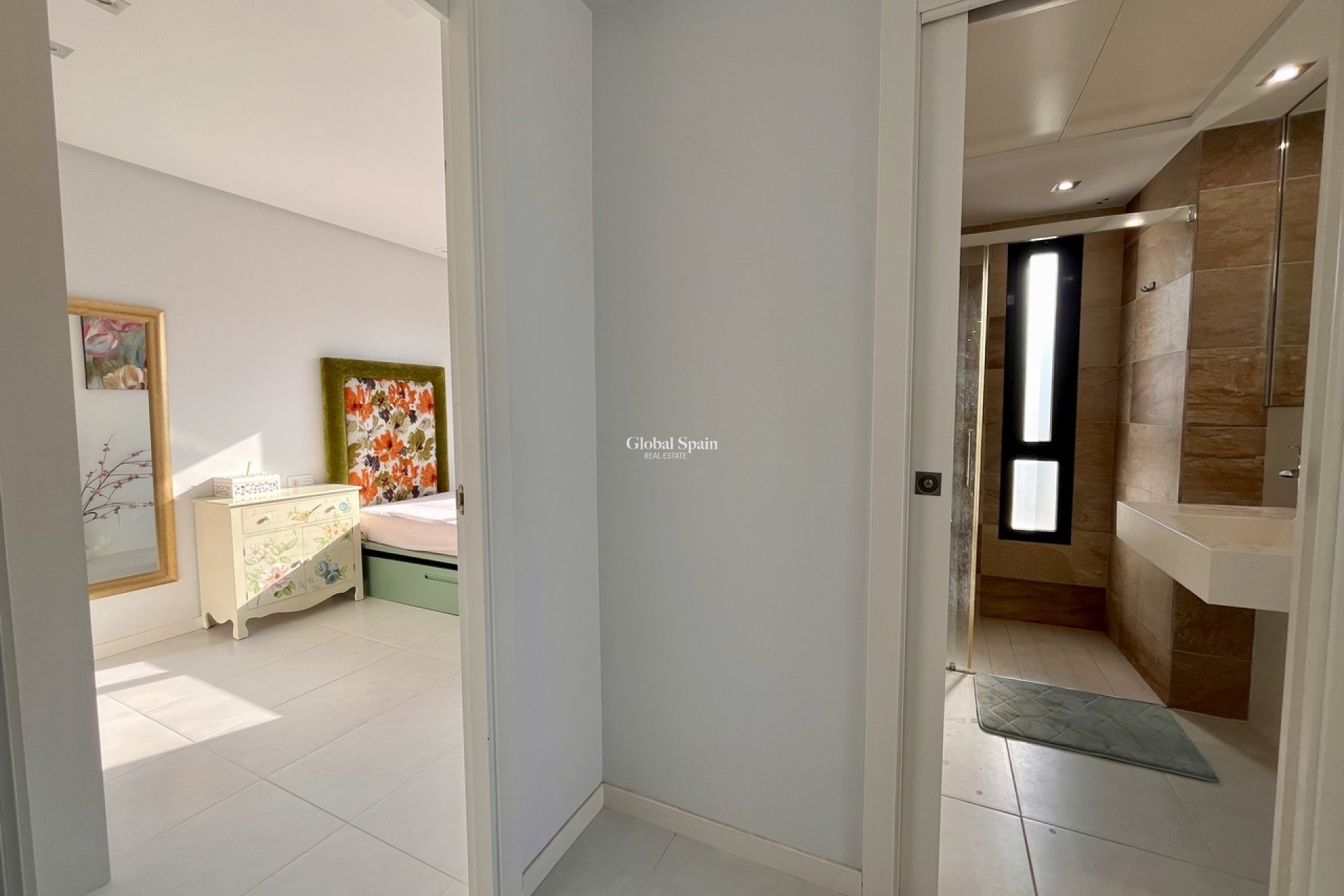 Resale - VILLA -
LOS DOLSES - Inland