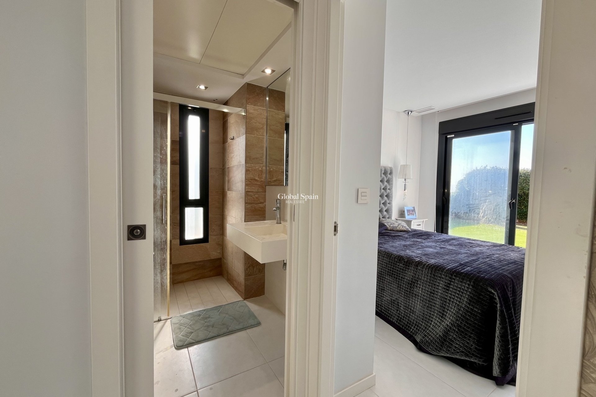 Resale - VILLA -
LOS DOLSES - Inland