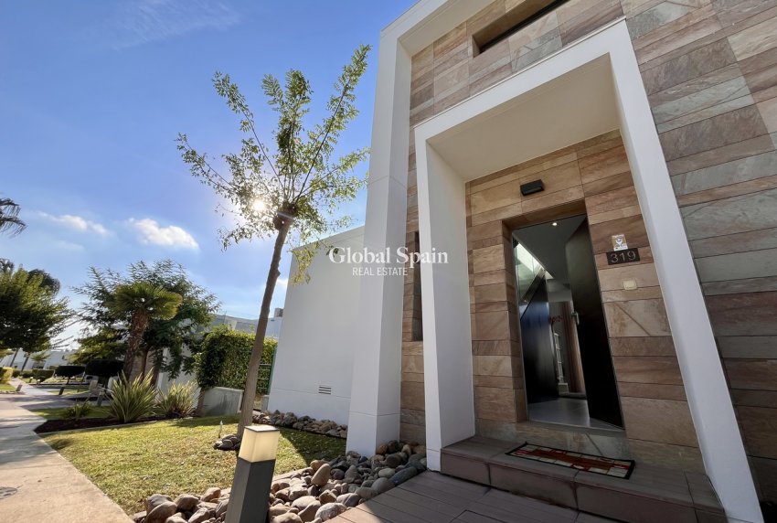 Resale - VILLA -
LOS DOLSES - Inland