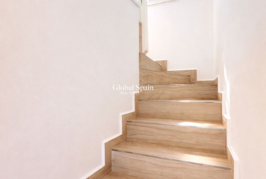 Resale - VILLA -
LOS DOLSES - Inland
