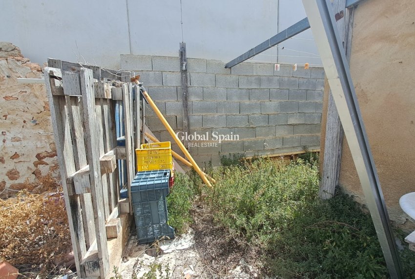 Resale - VILLA -
LOS MONTESINOS - Costa Blanca