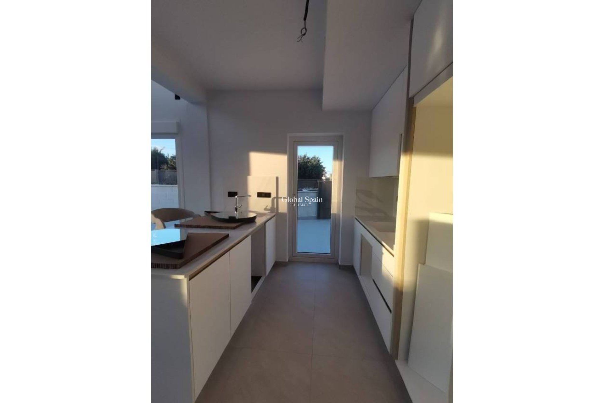 Resale - VILLA -
LOS MONTESINOS - Costa Blanca