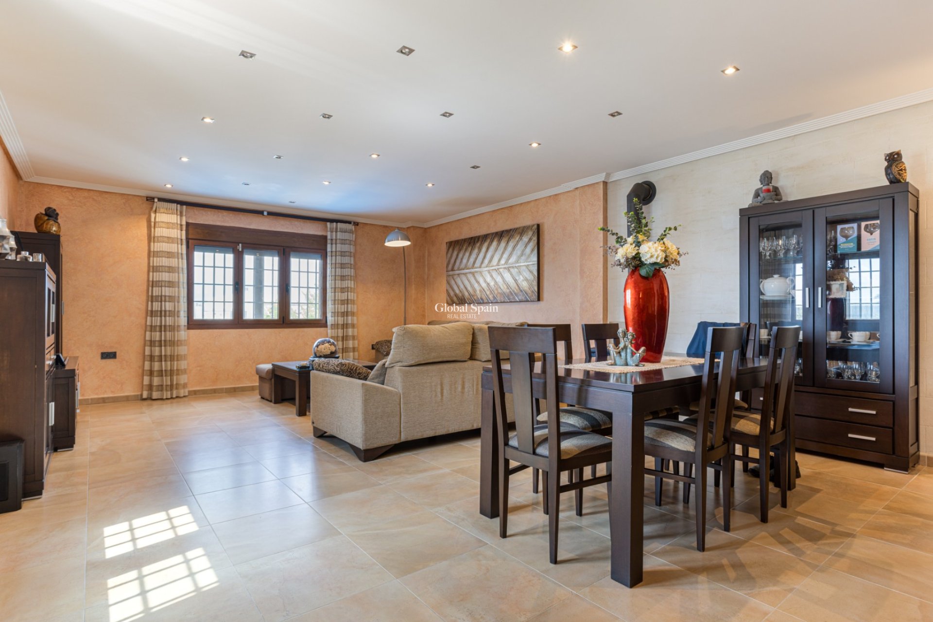 Resale - VILLA -
LOS MONTESINOS - Costa Blanca