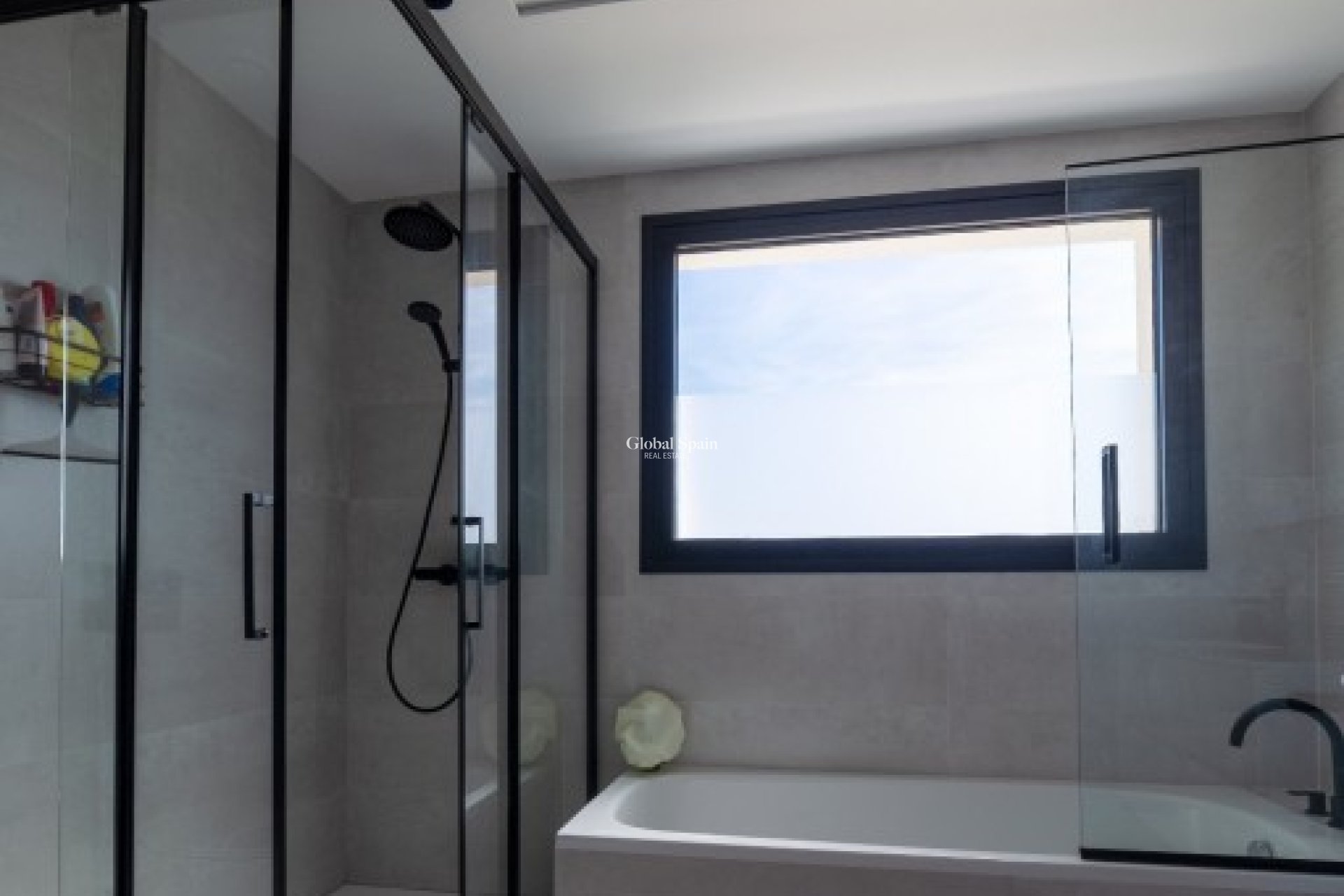 Resale - VILLA -
LOS MONTESINOS - Costa Blanca