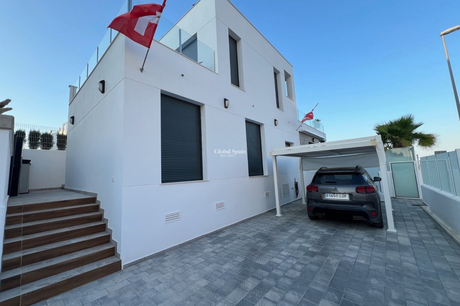 Resale - VILLA -
LOS MONTESINOS - Costa Blanca