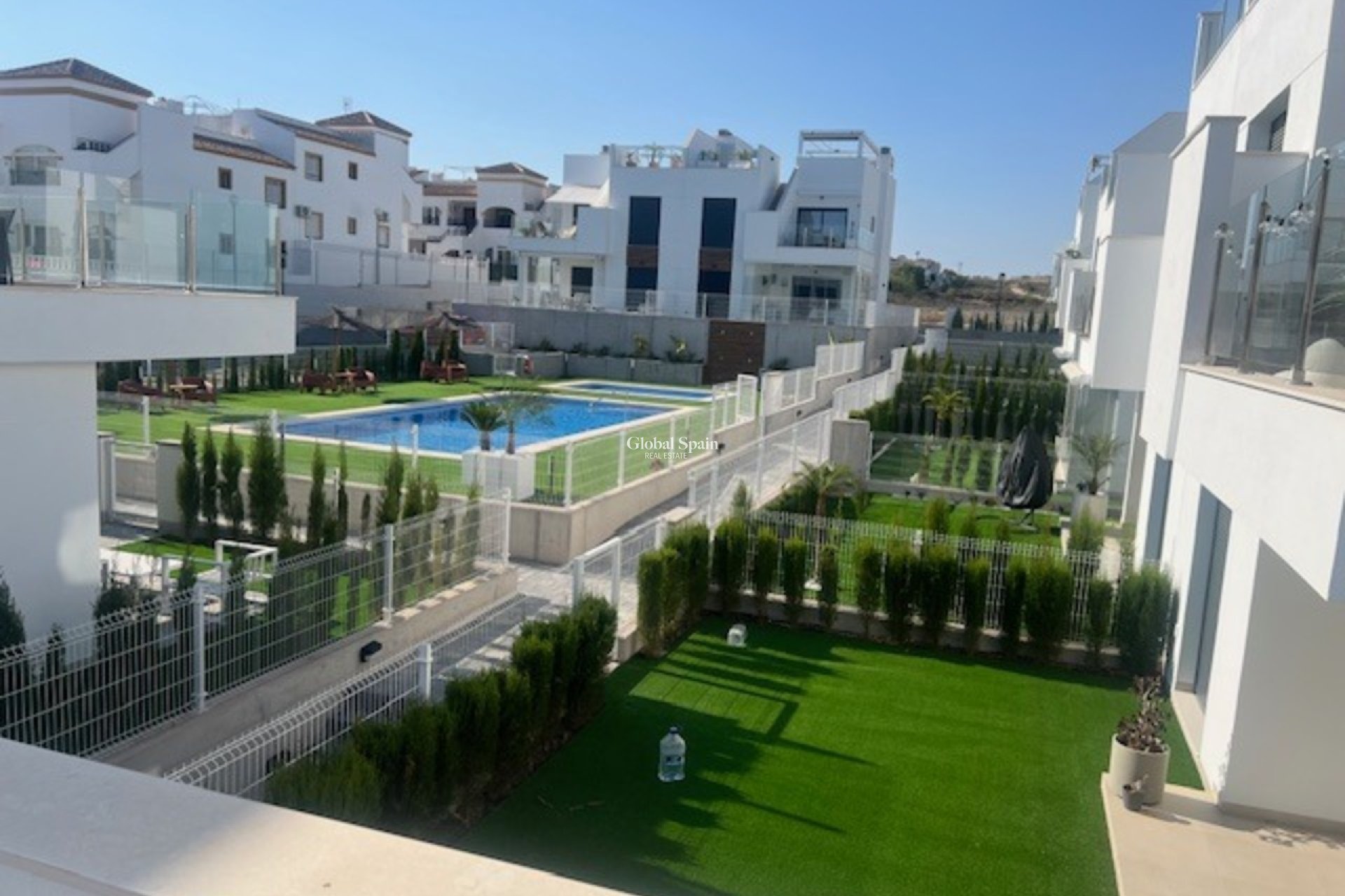 Resale - VILLA -
LOS MONTESINOS - Costa Blanca