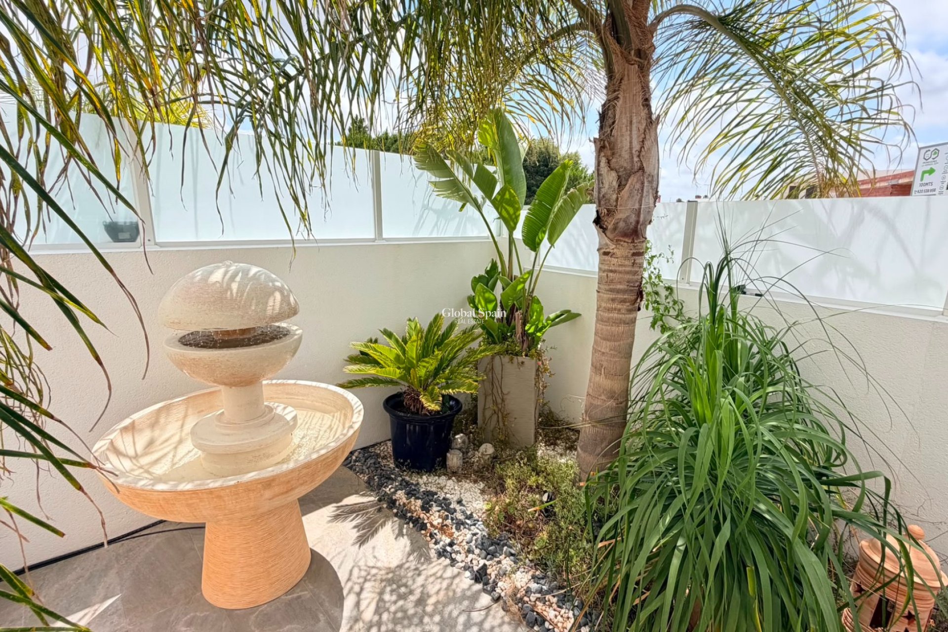 Resale - VILLA -
LOS MONTESINOS - Costa Blanca