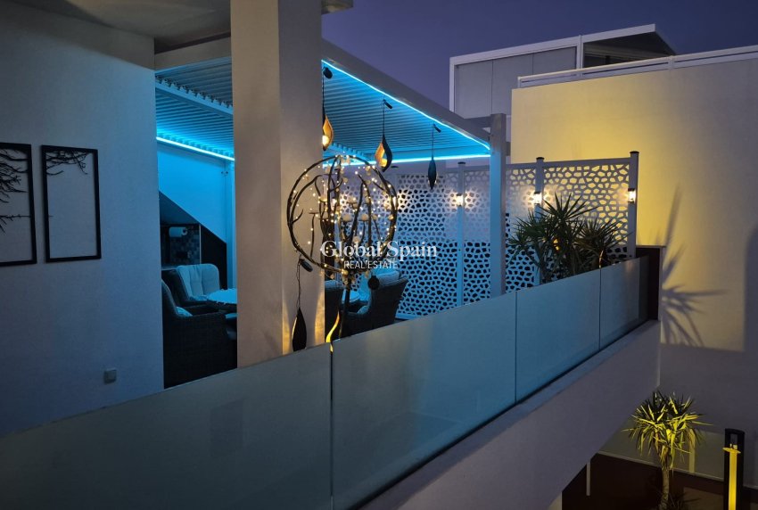 Resale - VILLA -
LOS MONTESINOS - Costa Blanca