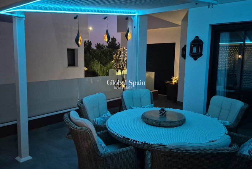 Resale - VILLA -
LOS MONTESINOS - Costa Blanca