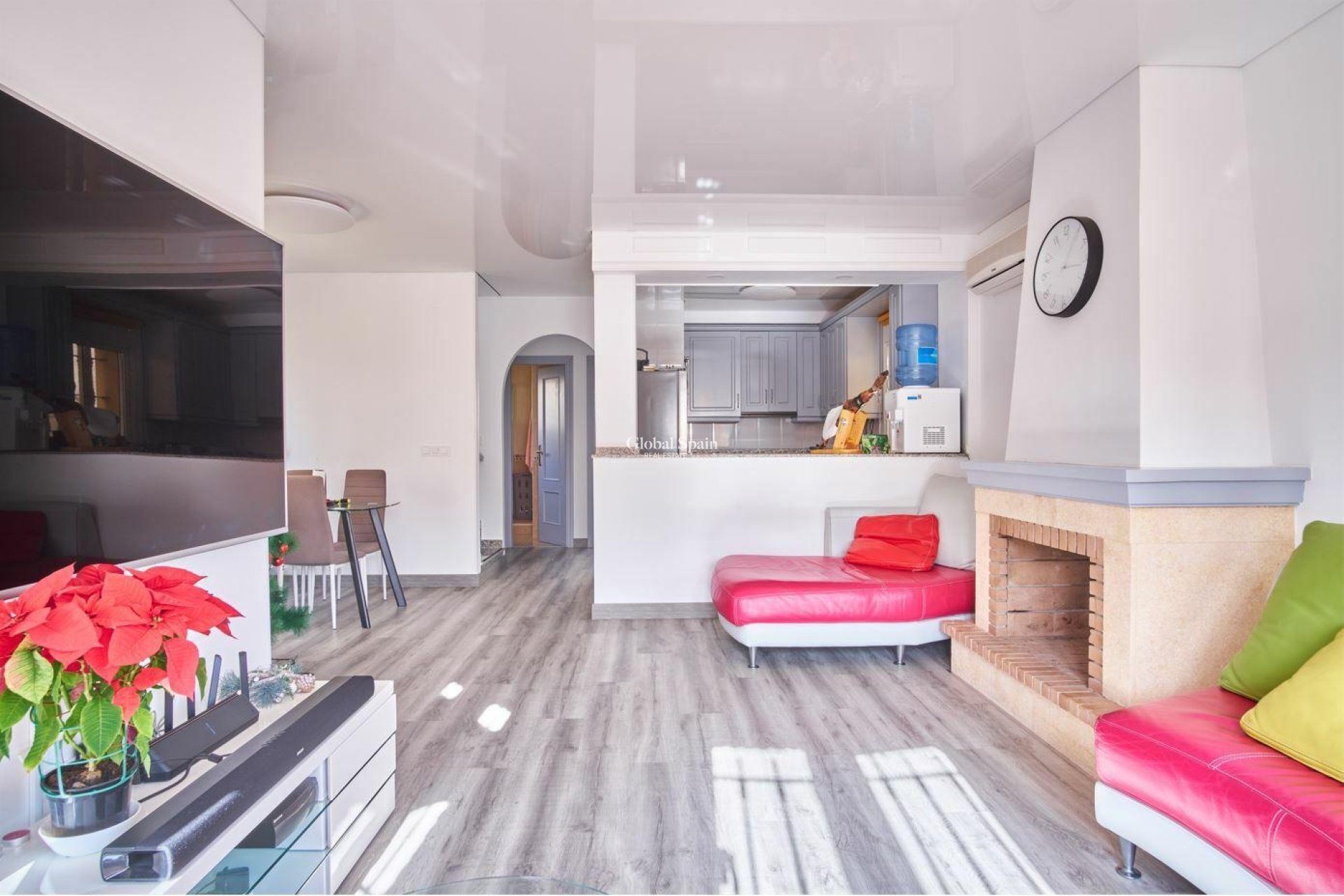 Resale - Villa -
LOS MONTESINOS - La Herada