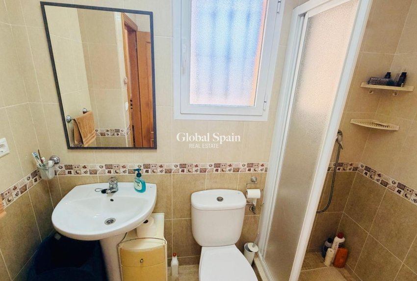 Resale - VILLA -
LOS MONTESINOS - La Herrada