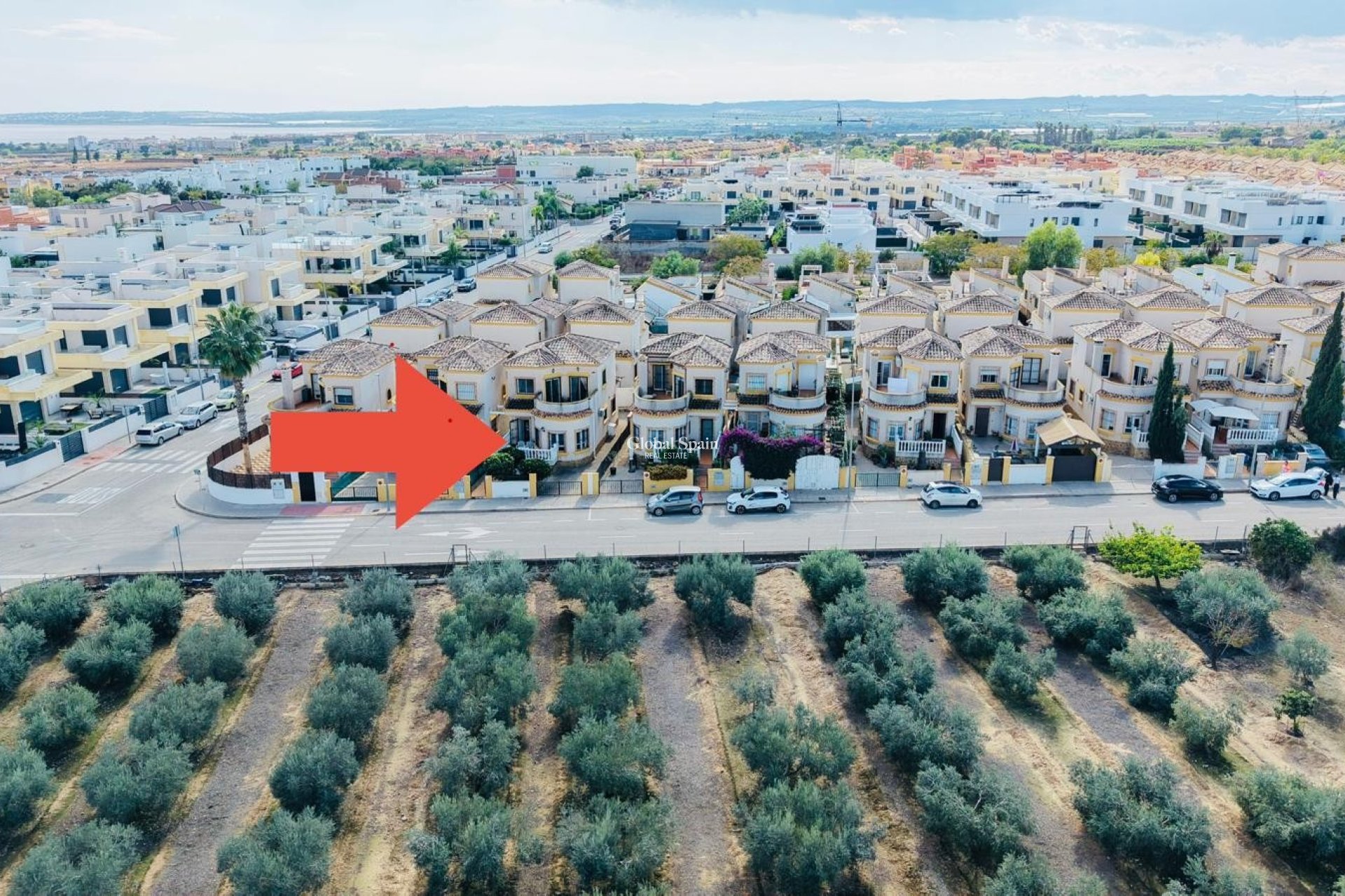 Resale - VILLA -
LOS MONTESINOS - La Herrada