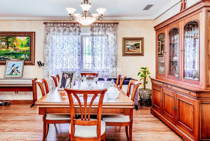 Resale - VILLA -
LOS MONTESINOS - Montesinos  Los