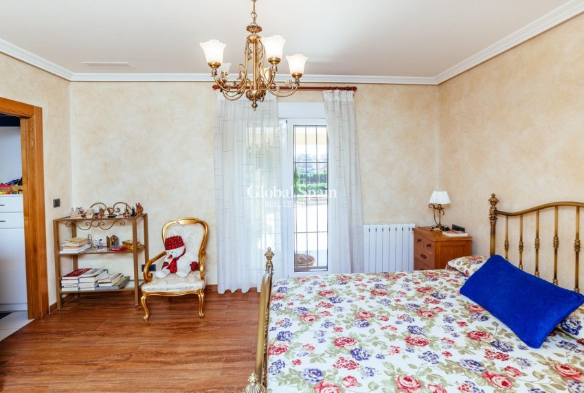 Resale - VILLA -
LOS MONTESINOS - Montesinos  Los