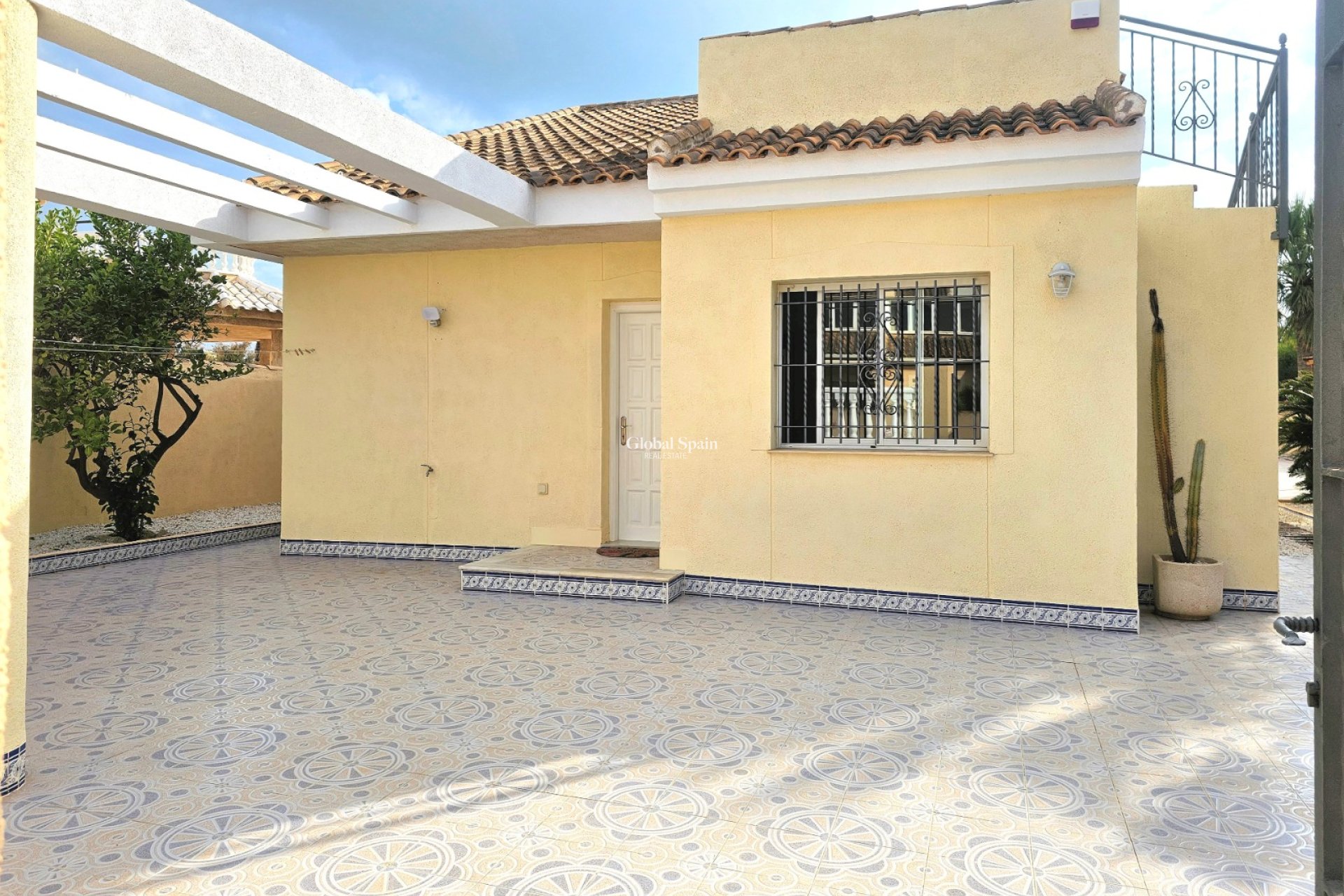 Resale - Villa -
Los Urrutias  - Estrella de Mar