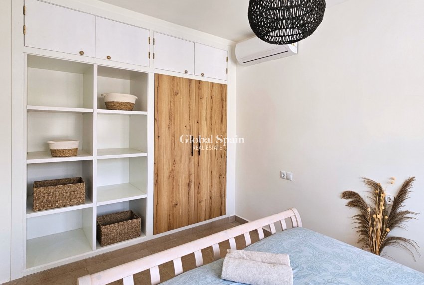 Resale - Villa -
Los Urrutias  - Estrella de Mar