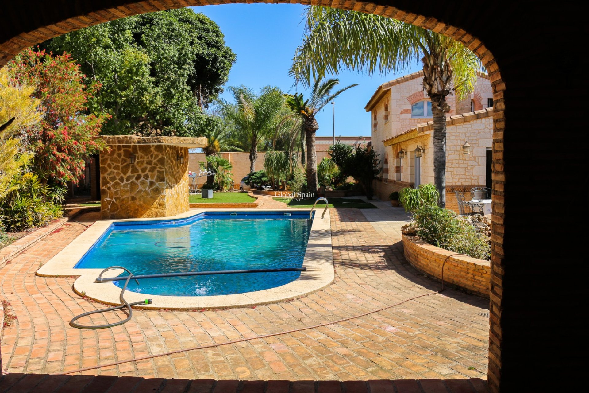 Resale - VILLA -
LOS URRUTIAS - Los Urrutias