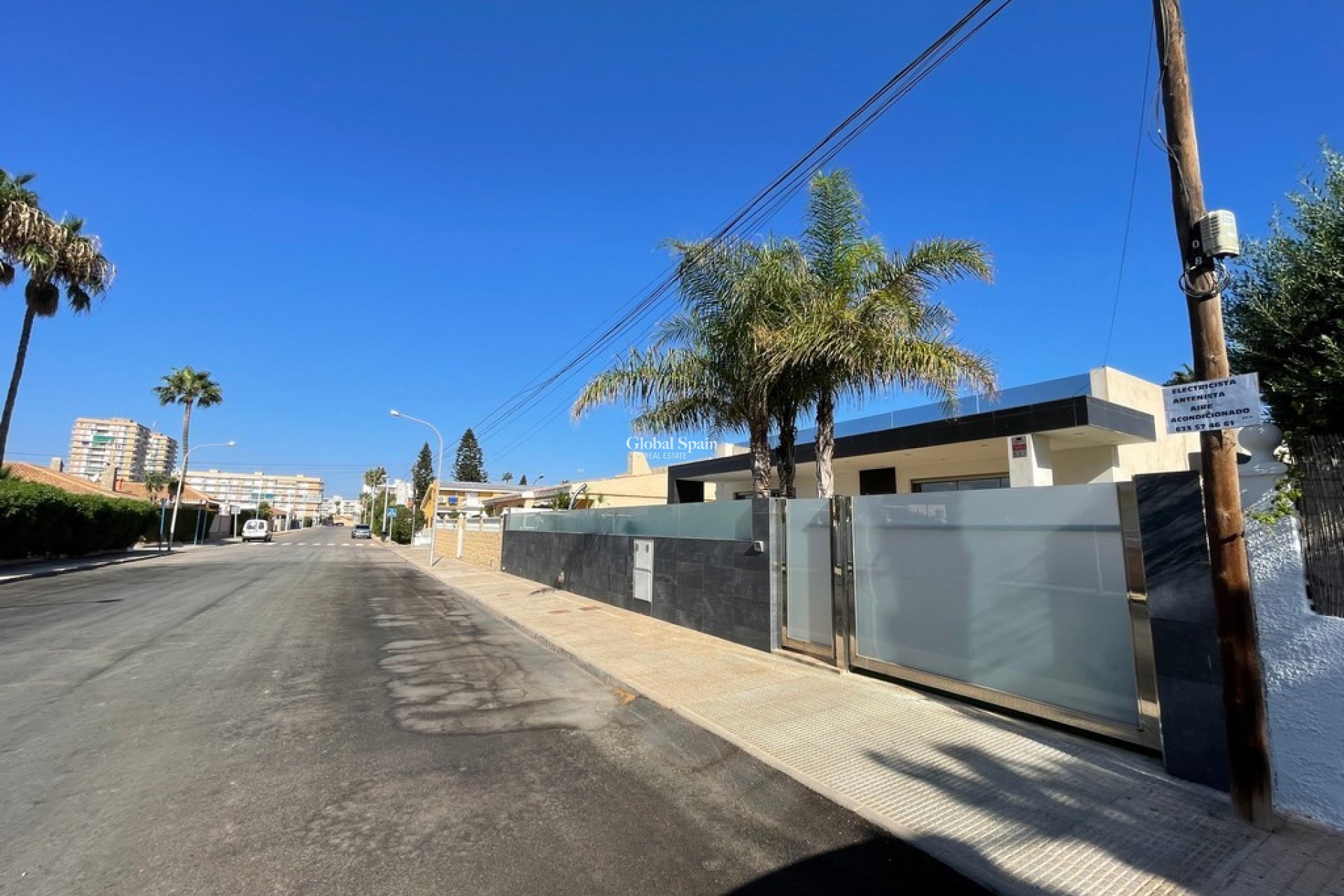 Resale - VILLA -
MAR DE CRISTAL - Costa Calida