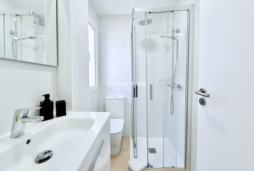 Resale - VILLA -
MAR MENOR GOLF RESORT - Inland