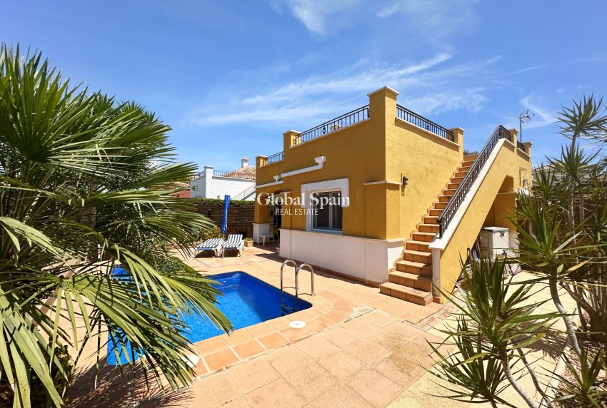 Resale - VILLA -
MAR MENOR GOLF RESORT - Inland