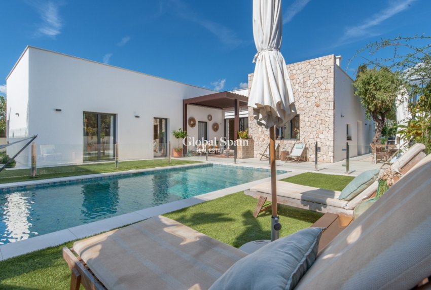 Resale - VILLA -
Marrachí - Mallorca