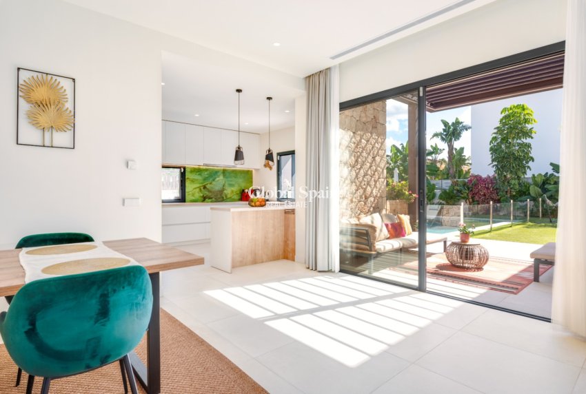 Resale - VILLA -
Marrachí - Mallorca