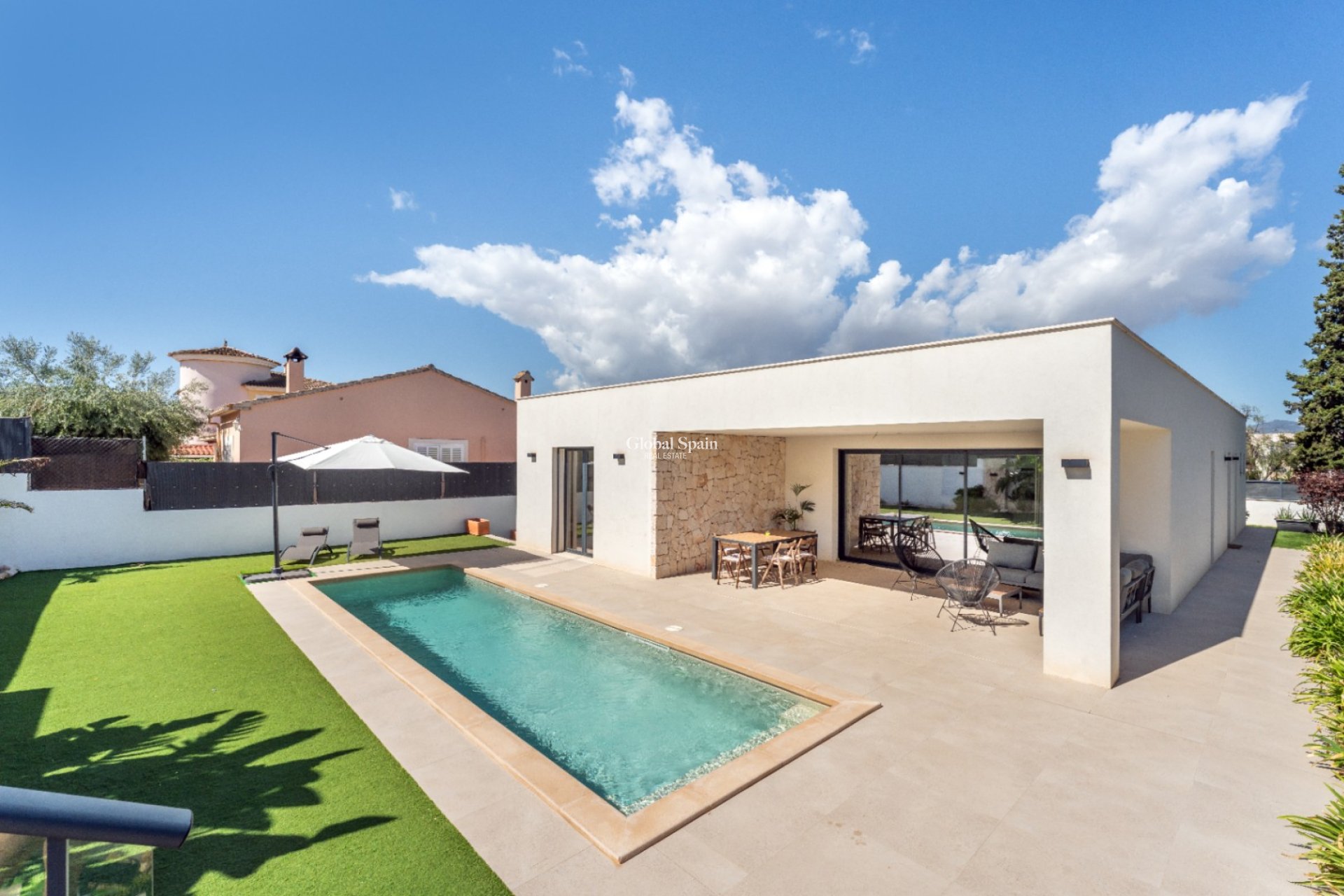 Resale - VILLA -
Marrachí - Mallorca