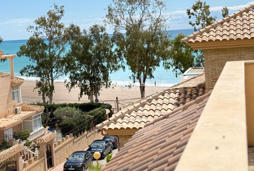 Resale - VILLA -
MAZARRÓN - Bolnuevo