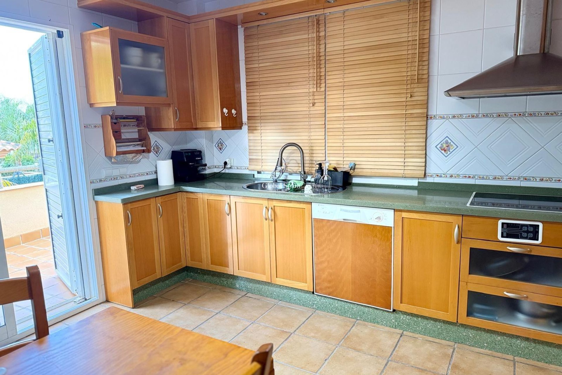 Resale - VILLA -
MAZARRÓN - Bolnuevo
